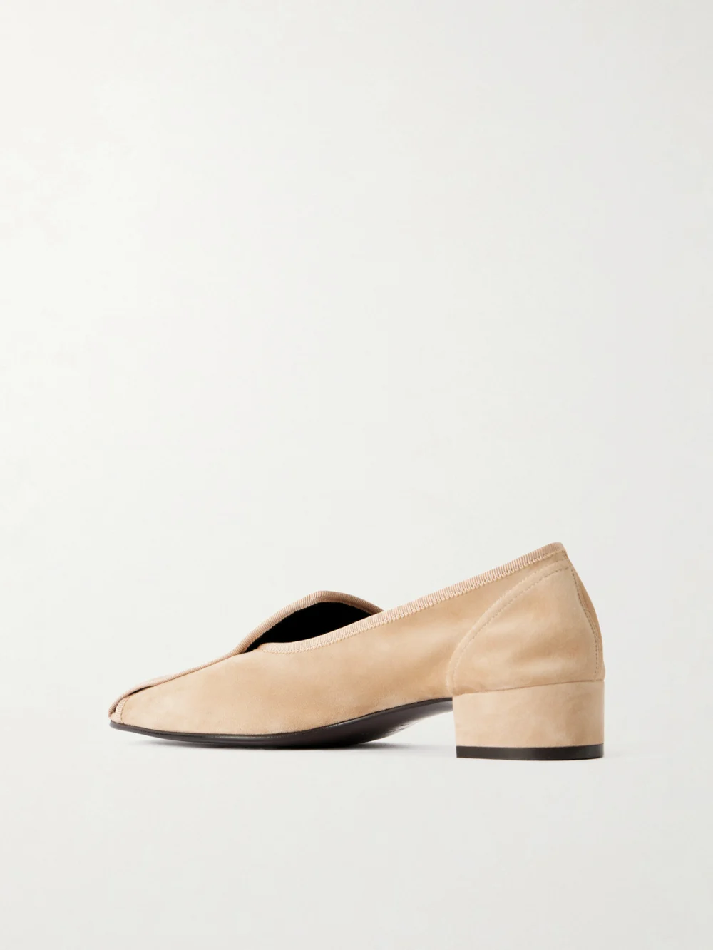 Back view of the Herbert Levine Showtime 30 Suede Loafers