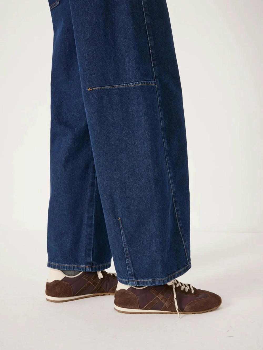 hush Bree Horseshoe Barrel Leg Jeans in Indigo Blue, view 2