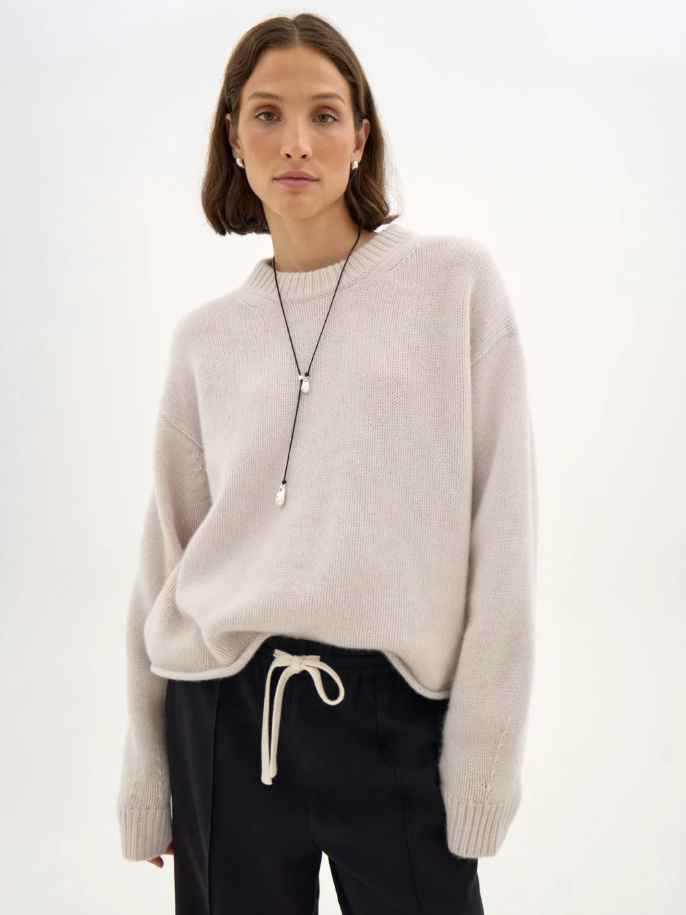 hush Carrie Chunky Cashmere Jumper in Oyster