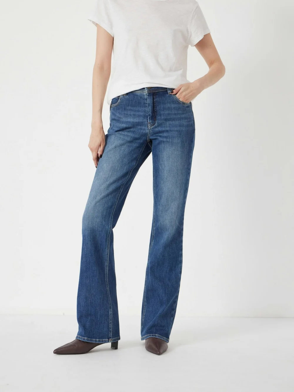 hush Eliana Mid Rise Bootcut Jeans in Mid Authentic Blue