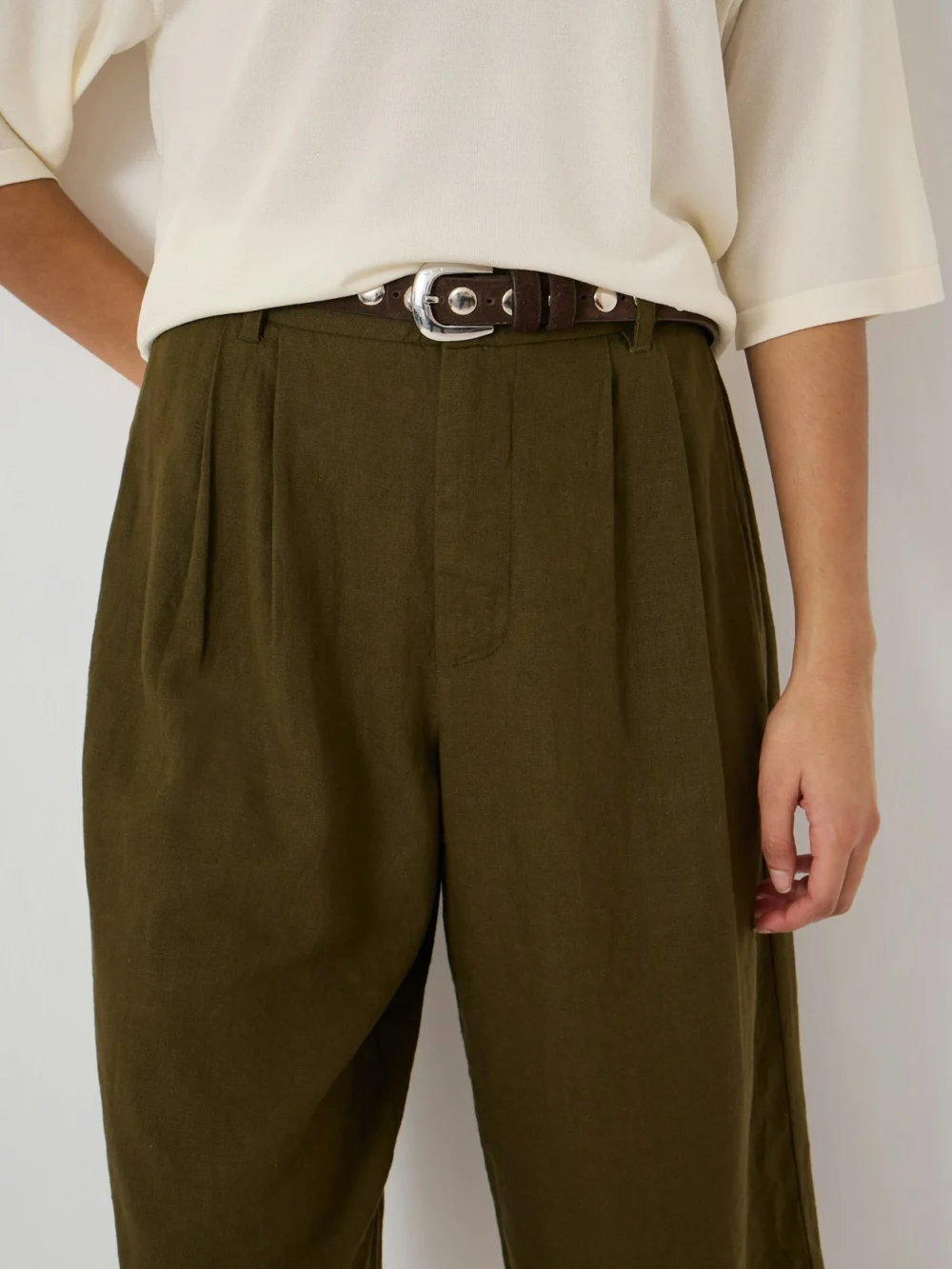 hush Lya Linen Blend Long Bermuda Shorts in Khaki, view 2