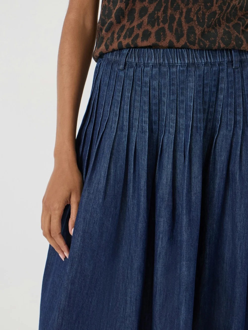 hush Maddie Pleated Chambray Midi Skirt, view 2