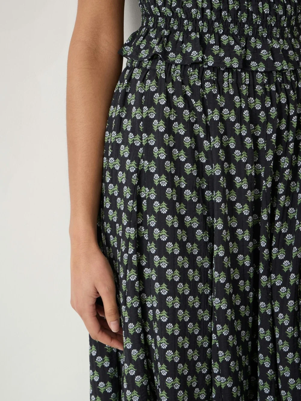 hush Mavi Godet Crinkle Midi Skirt in Floral Blue, view 2