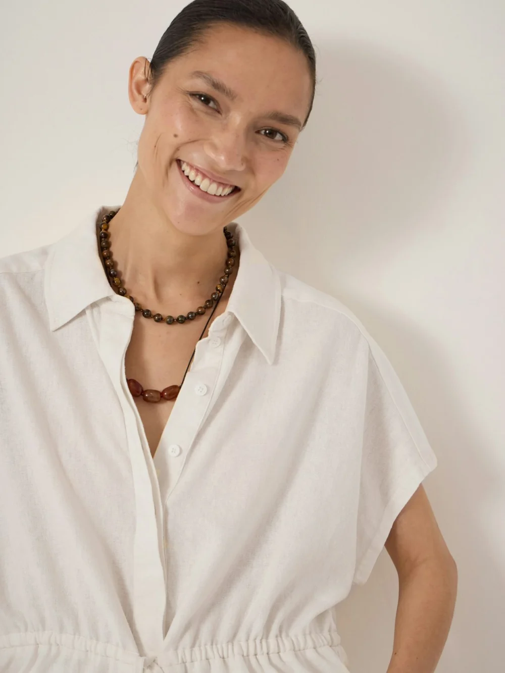 hush Mirai Linen Blend Short Sleeve Shirt in White, view 2