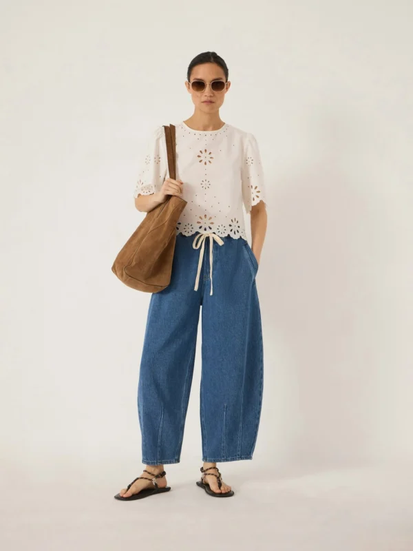 hush Rina Supersoft Barrel Leg Jeans in Mid Authentic Blue