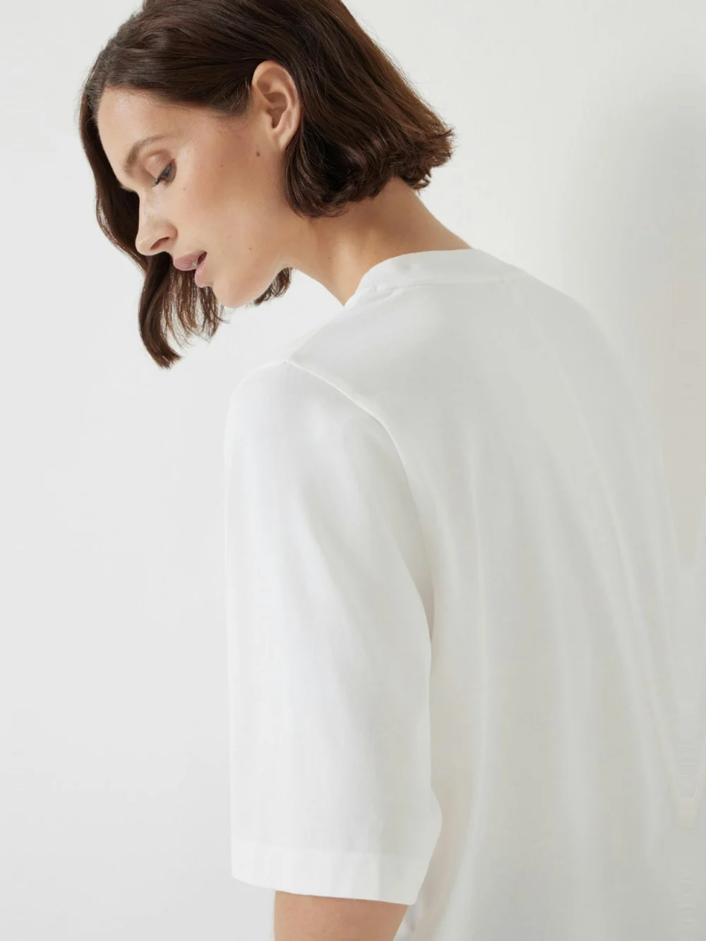 hush Romina Heavyweight Cotton T-Shirt in White, view 2