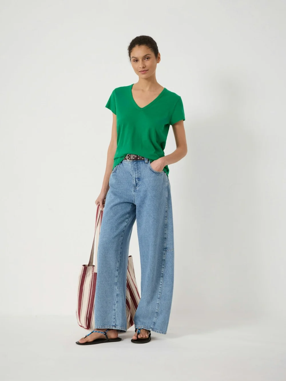 hush Slim Fit Slub Cotton V Neck T-Shirt in Bright Green
