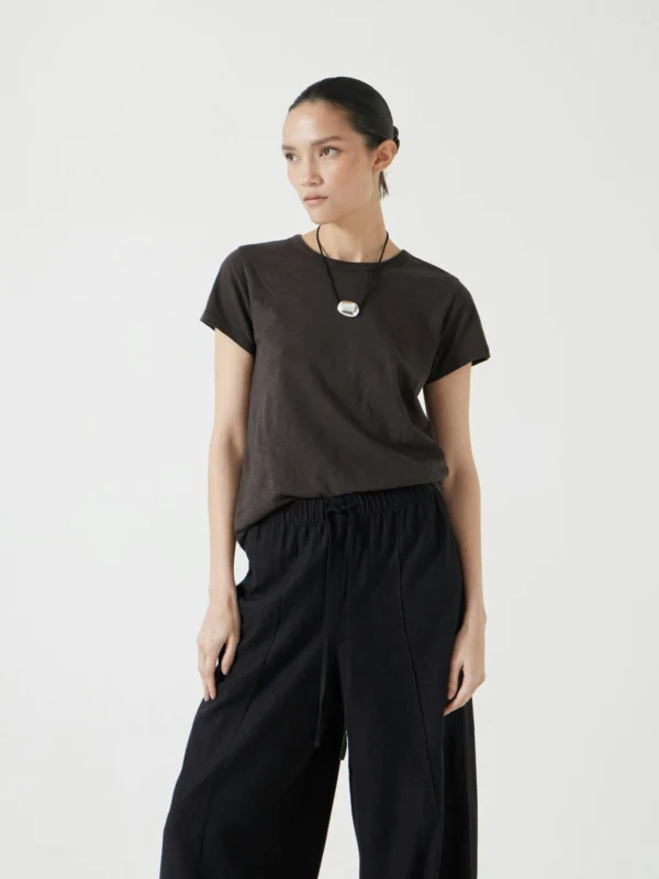 hush Slim Fit Slub Crew T-Shirt in Dark Brown