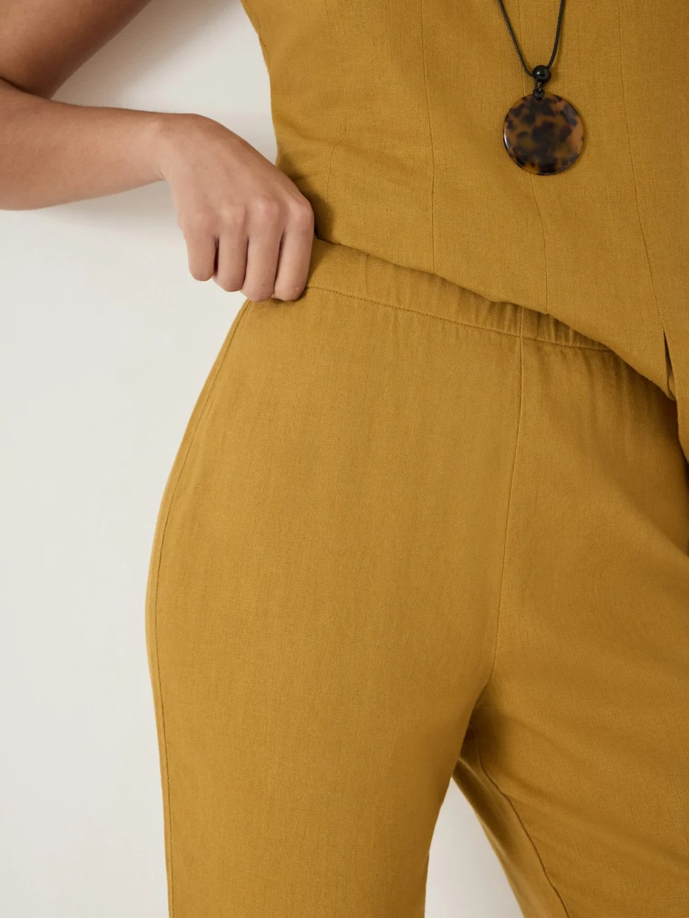 hush Suki Linen Blend Crop Trousers in Gold Yellow, view 2