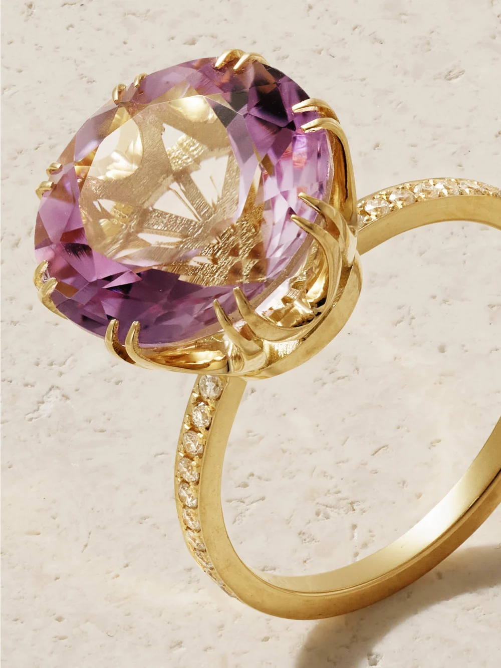 Close-up detail of the Ileana Makri Solitaire Crown 18-karat Gold, Amethyst and Diamond Ring