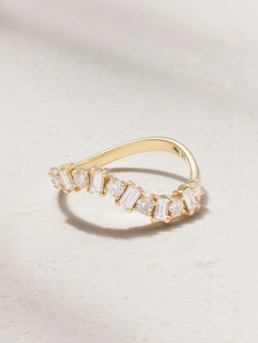 Ileana Makri Wave 18-karat White Gold Diamond Ring in 7