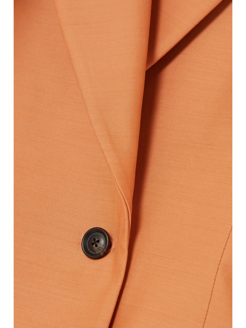 Close-up detail of the Interior The Fontaine Wool and Silk-blend Blazer