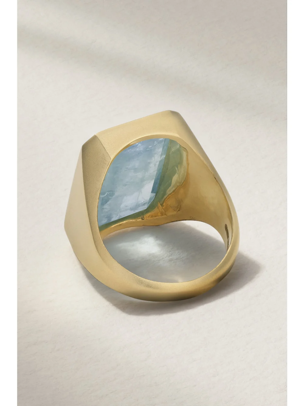 Back view of the Irene Neuwirth Classic Bezel Cigar 18-karat Gold Aquamarine Ring