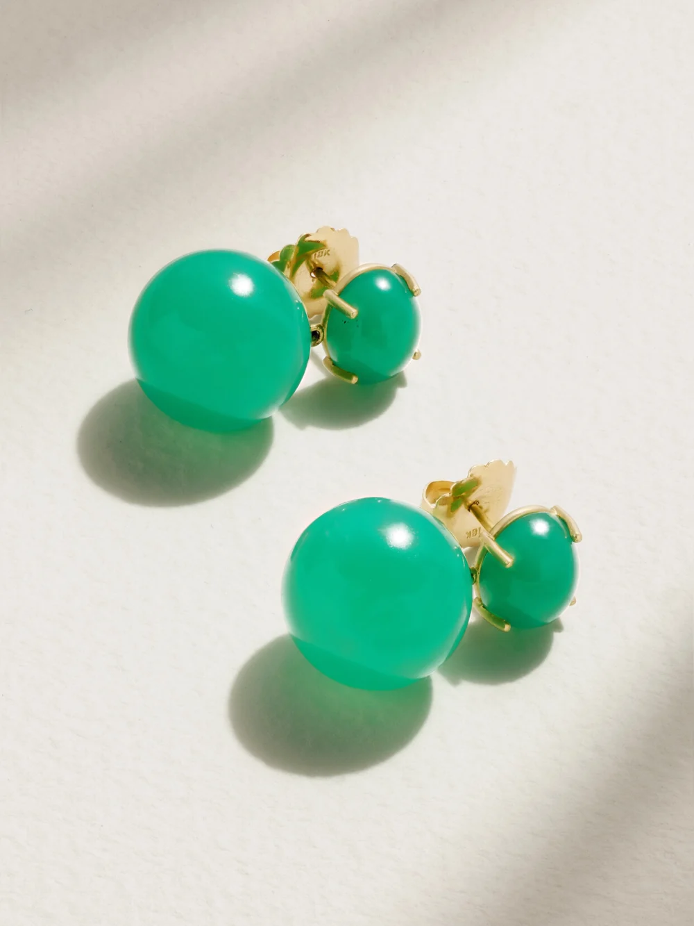 Irene Neuwirth Gumball 18-karat Gold Chrysoprase Earrings in green