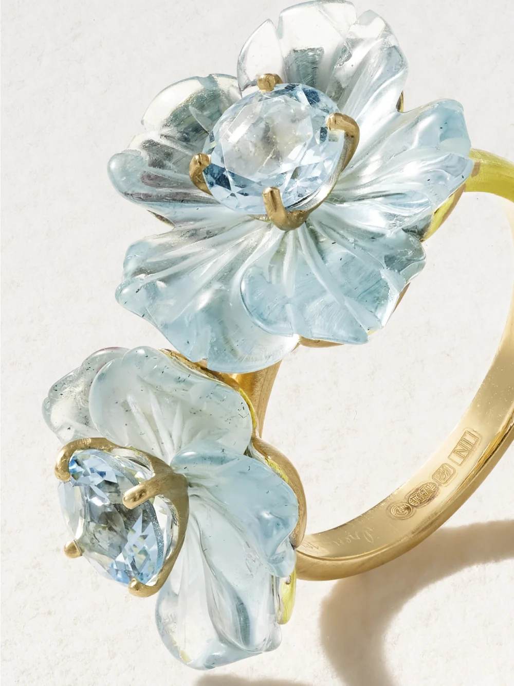 Close-up detail of the Irene Neuwirth Tropical Flower Duet 18-karat Gold Aquamarine Ring