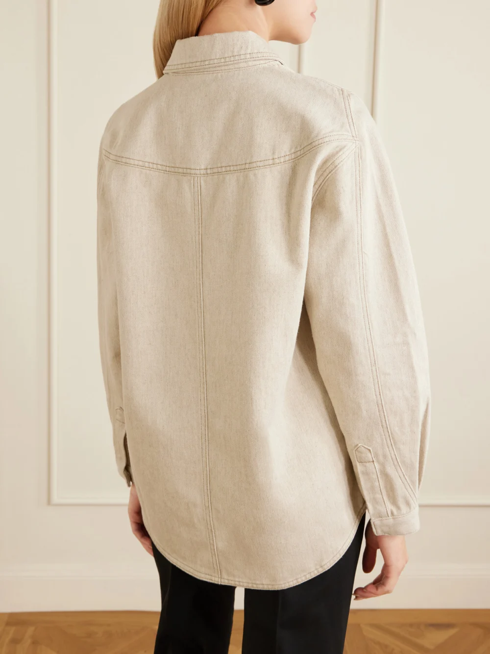 Back view of the Jacquemus La Chemise Amelo De-nîmes Cotton and Hemp-blend Shirt