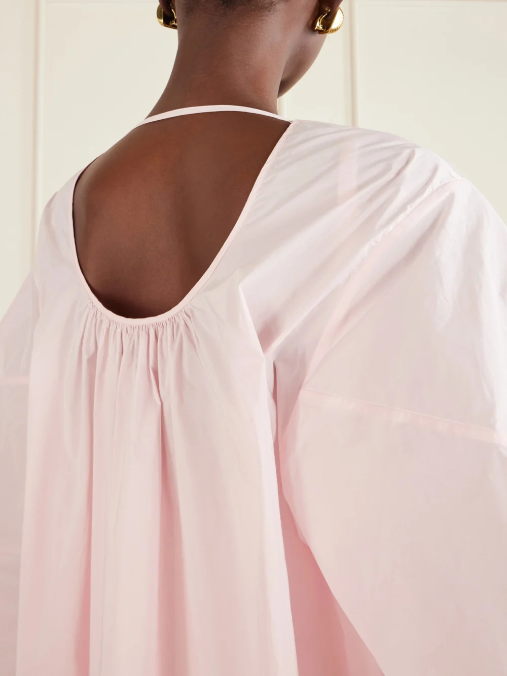 Close-up detail of the Jacquemus Paysan Oversized Cotton-blend Mini Dress