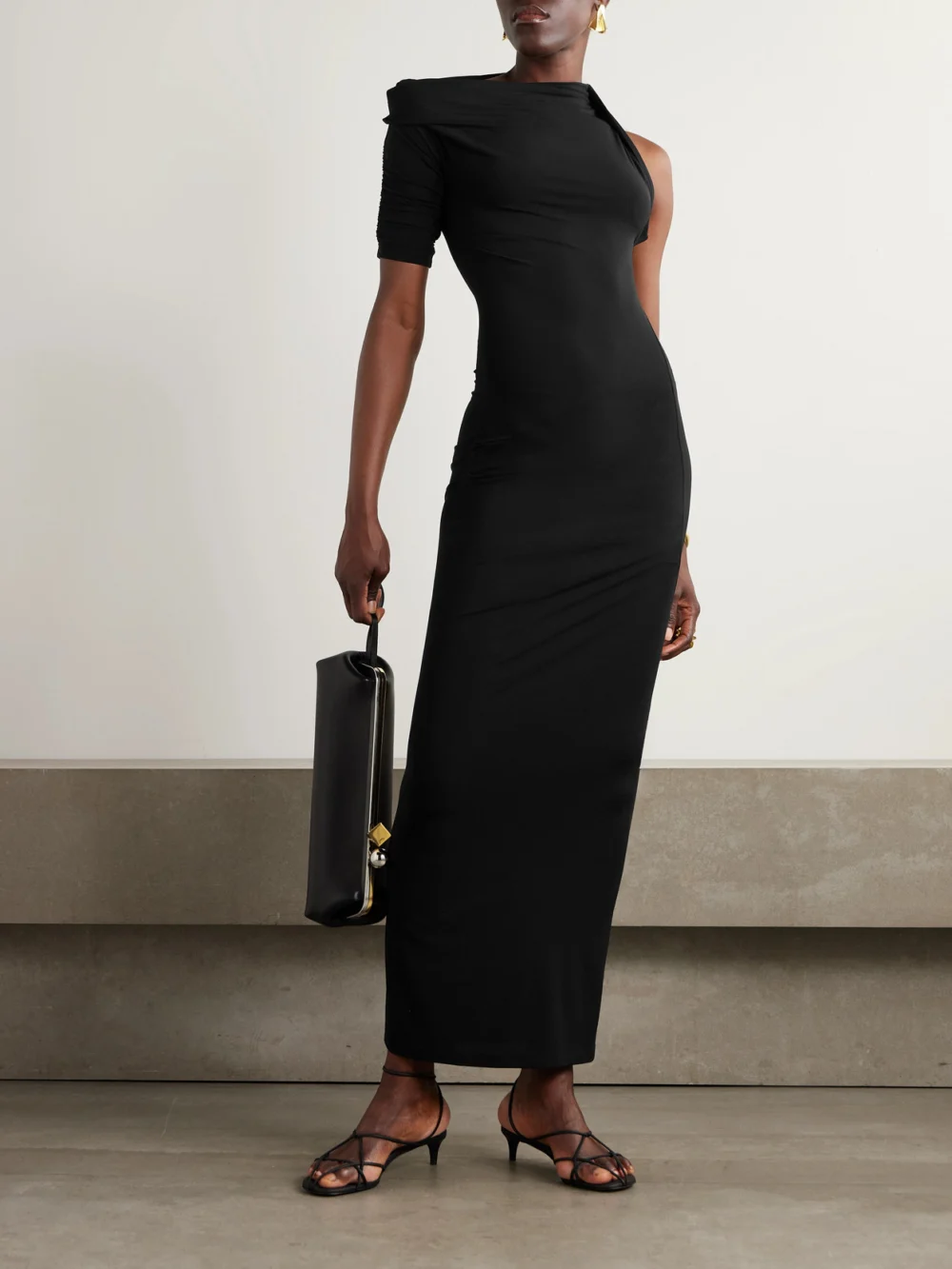 Jacquemus The Drapeado One-sleeve Jersey Midi Dress, worn by a model