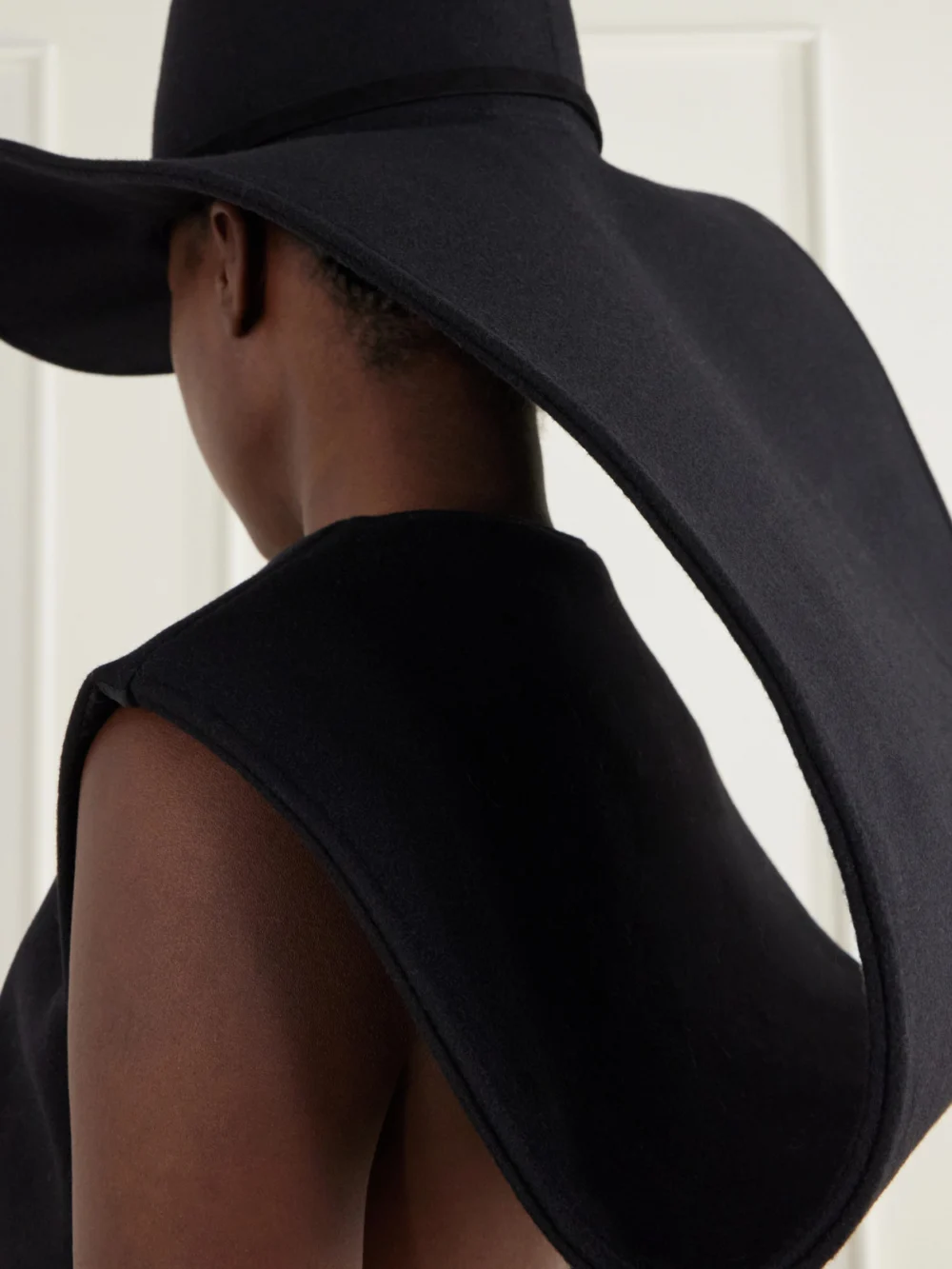 Close-up detail of the Jean Paul Gaultier Cowboy Hat-detailed Wool-felt Vest