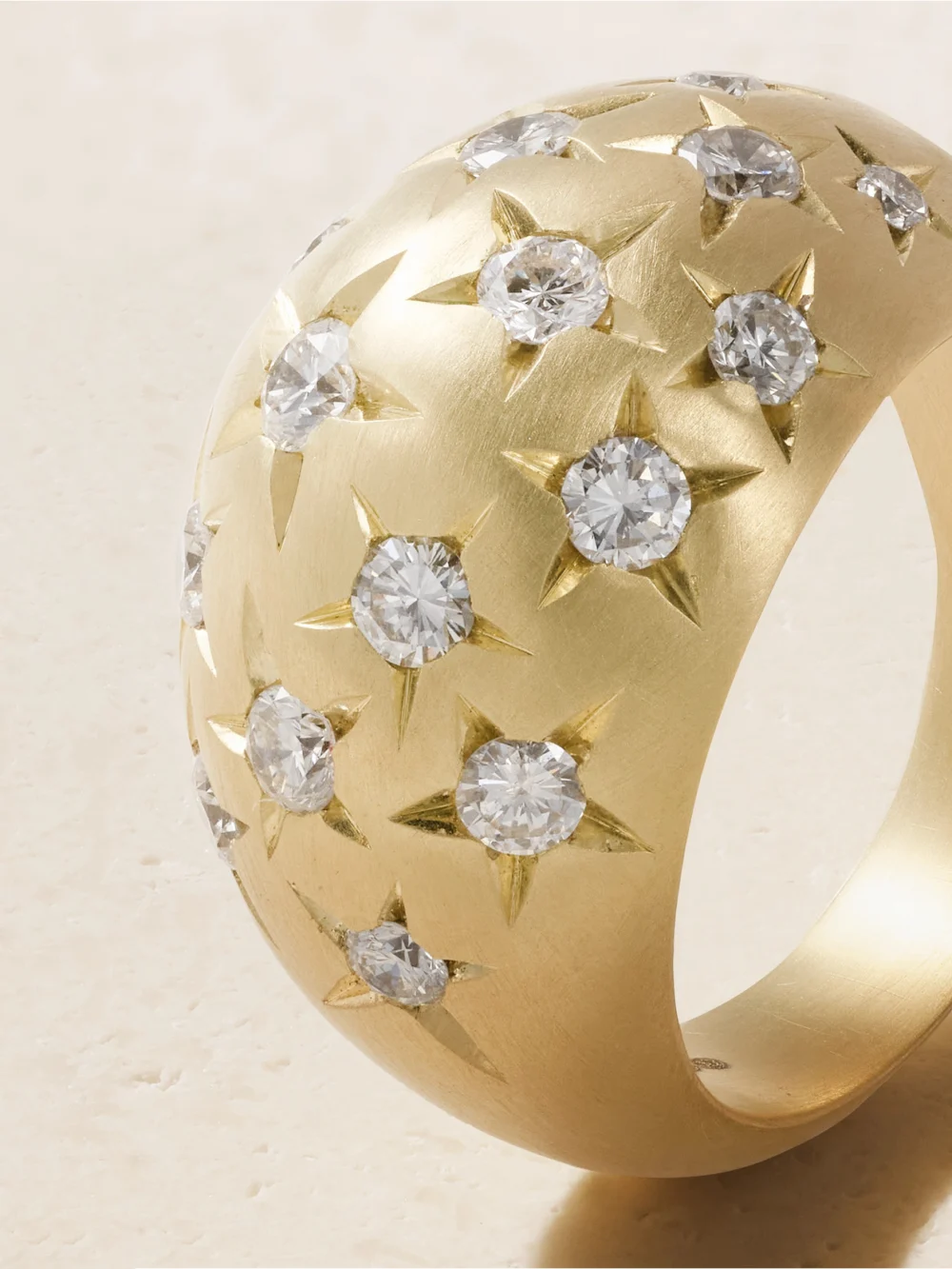 Close-up detail of the Jenna Blake Stardust Dome 18-karat Gold Diamond Ring