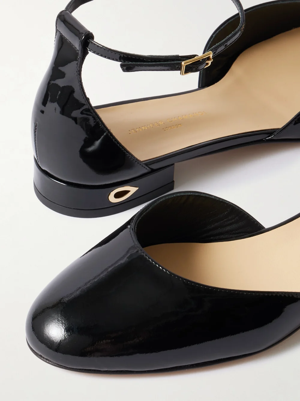 Close-up detail of the Jennifer Chamandi Luca 20 Patent-leather Pumps
