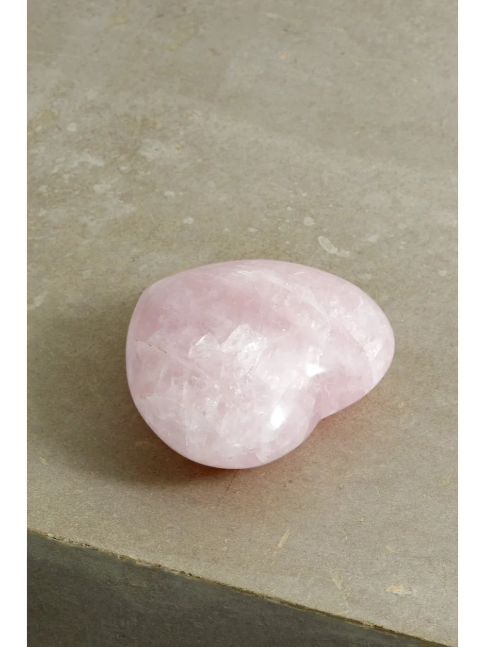 Back view of the Jia Jia Rose Quartz Heart