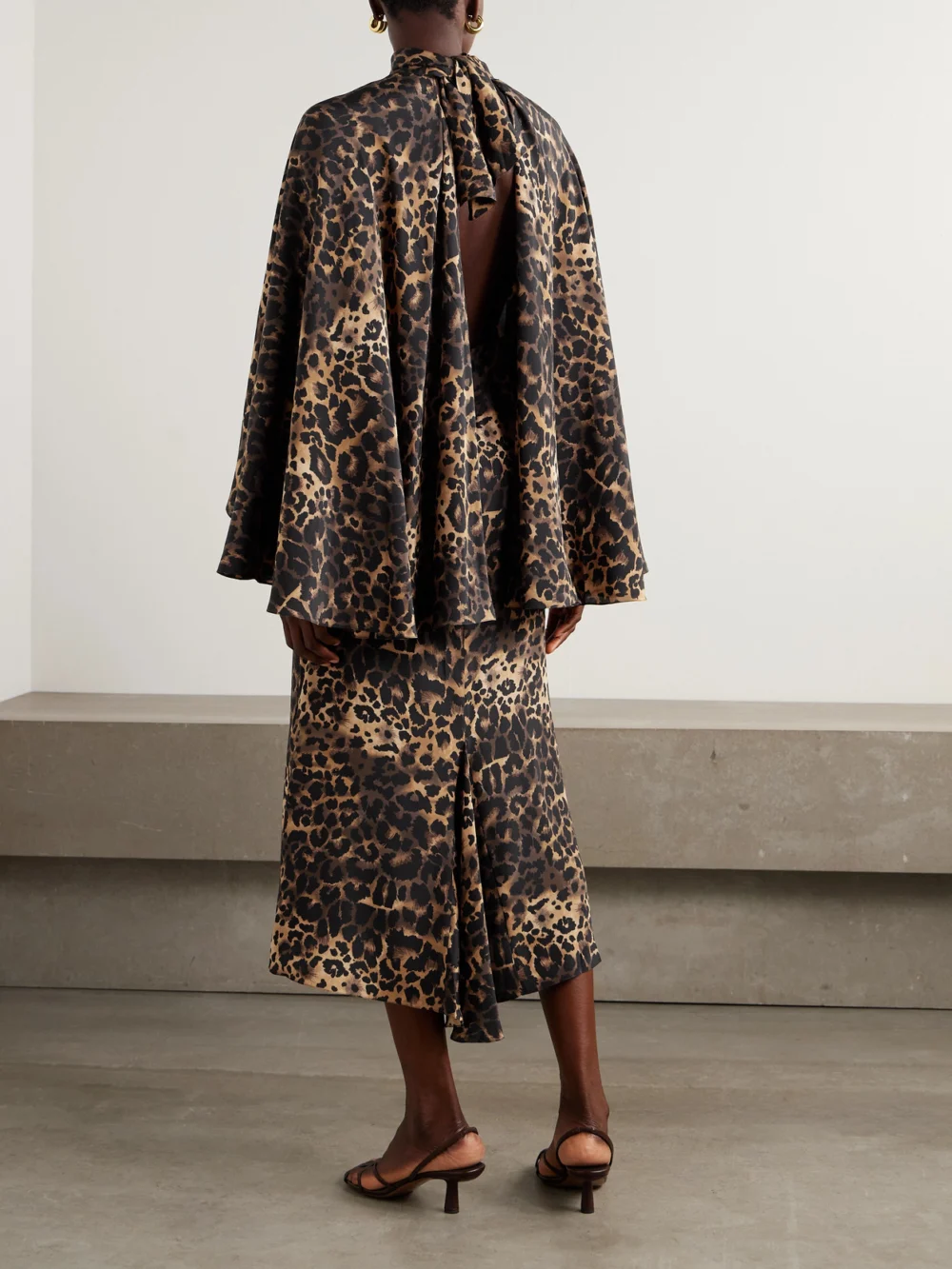 Back view of the Johanna Ortiz Post Treasured Open-back Cutout Leopard-print Silk-blend Maxi Dress