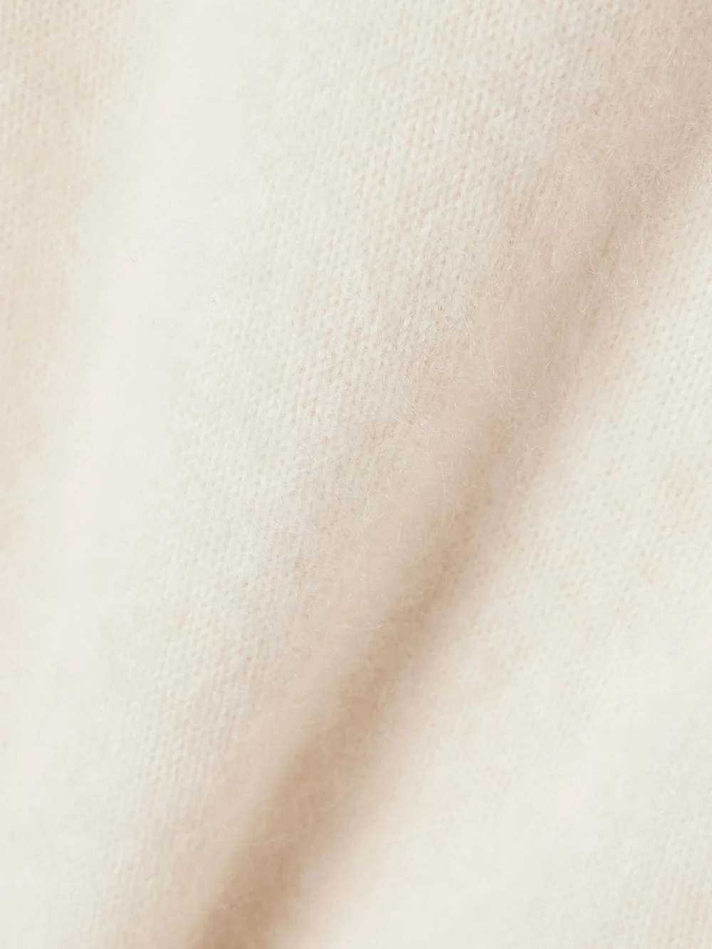 Close-up detail of the Kallmeyer Lena Brushed-cashmere Sweater
