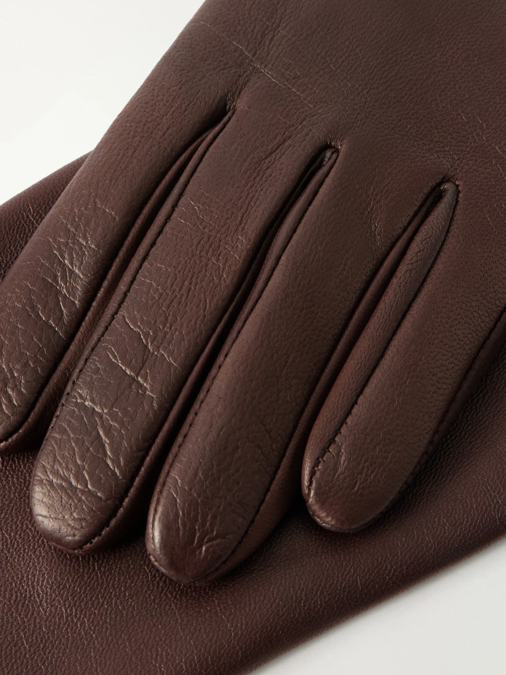 Close-up detail of the Kallmeyer Park Leather Gloves