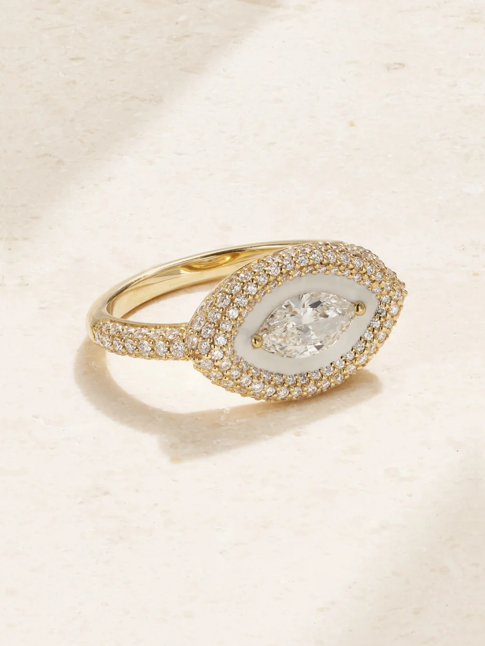 Kamyen Rings