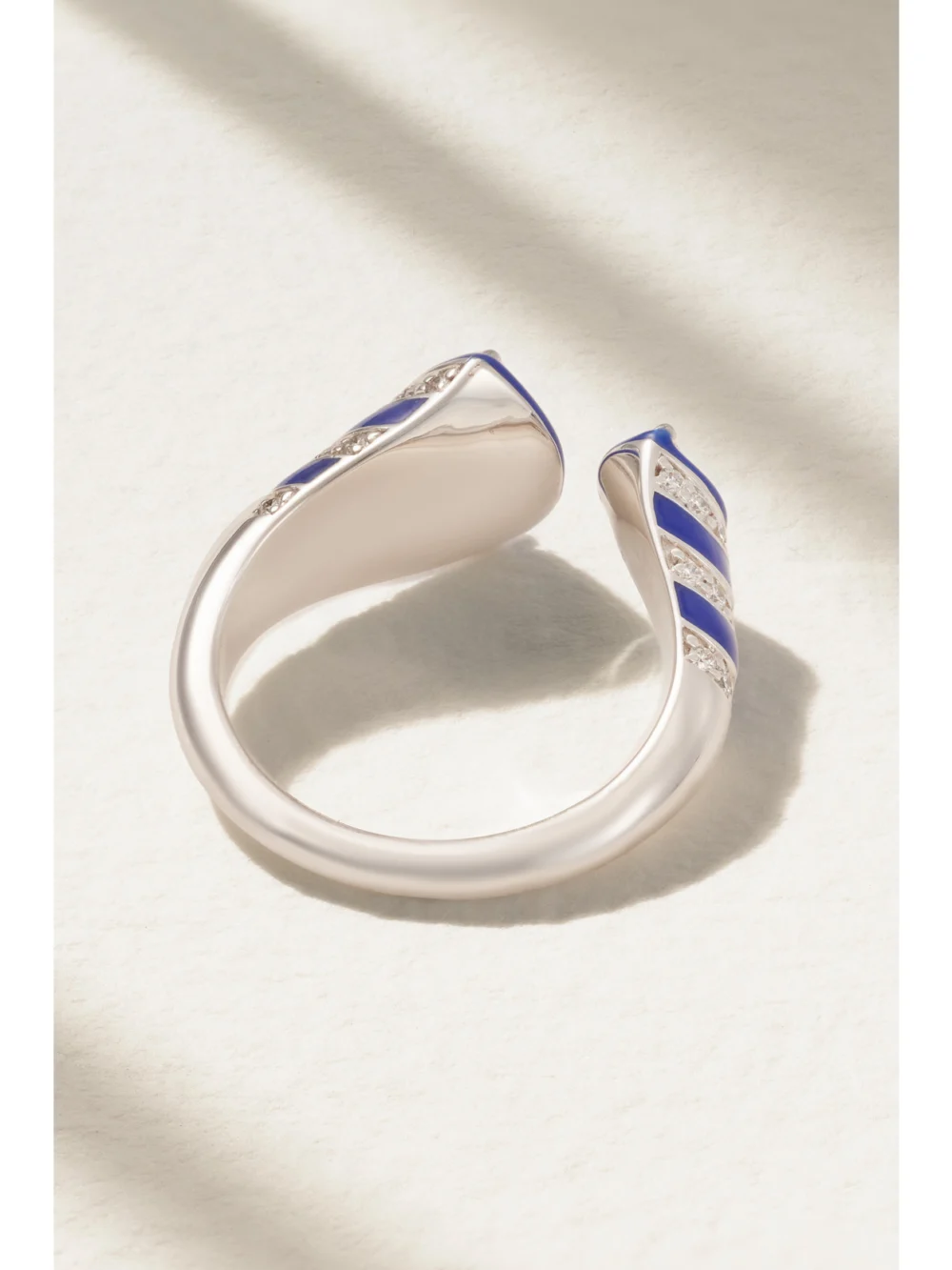 Back view of the Kamyen 18-karat White Gold, Enamel and Diamond Ring
