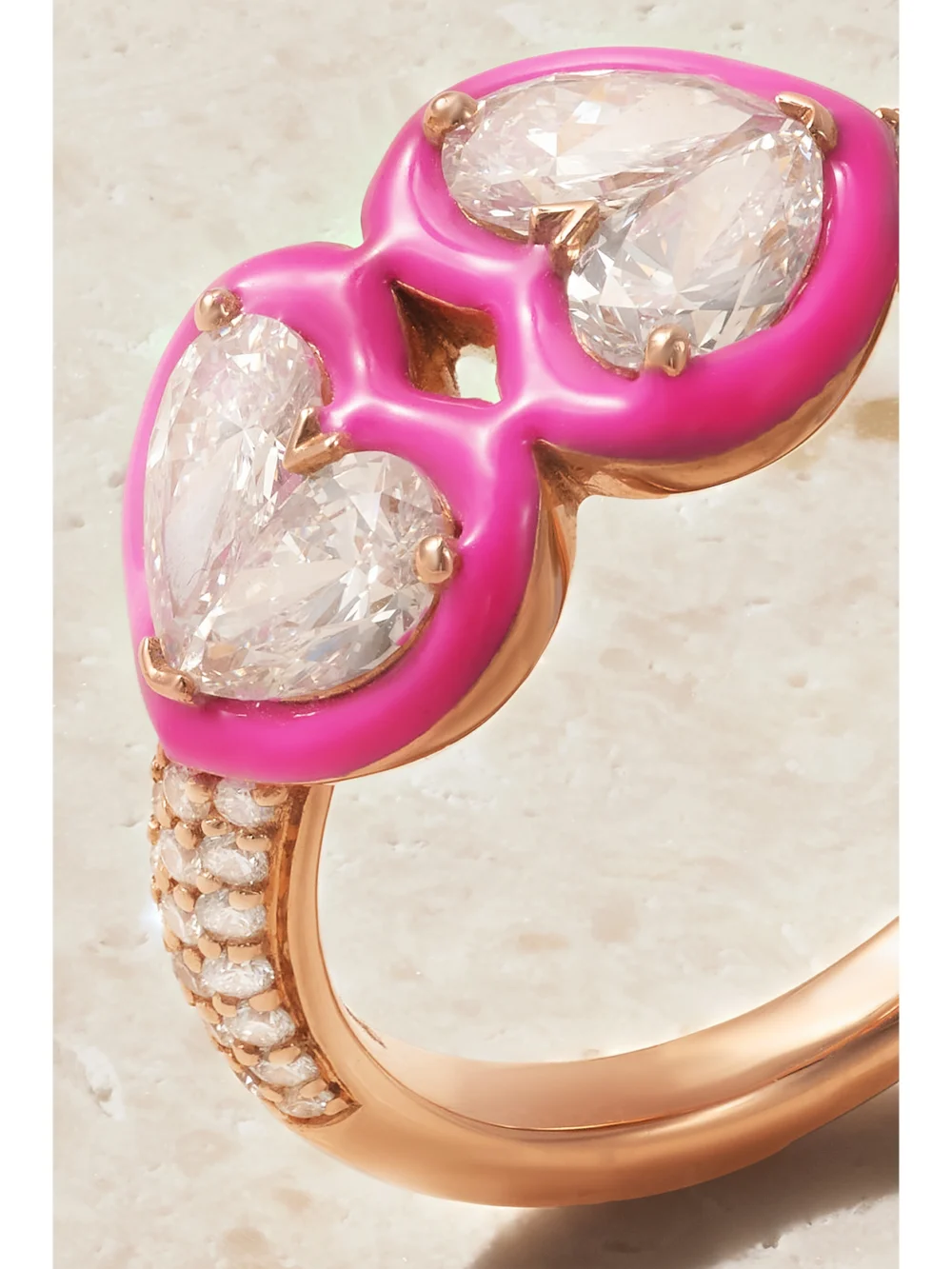 Close-up detail of the Kamyen Heart 18-karat Rose Gold, Diamond and Enamel Ring