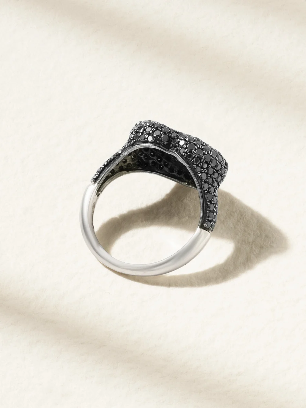 Back view of the Kamyen Manaal 18-karat White Gold Diamond Pinky Ring