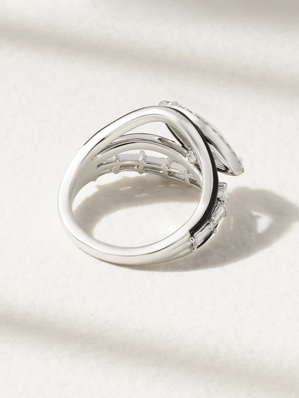Back view of the Kamyen Wave 18-karat White Gold, Diamond and Enamel Ring