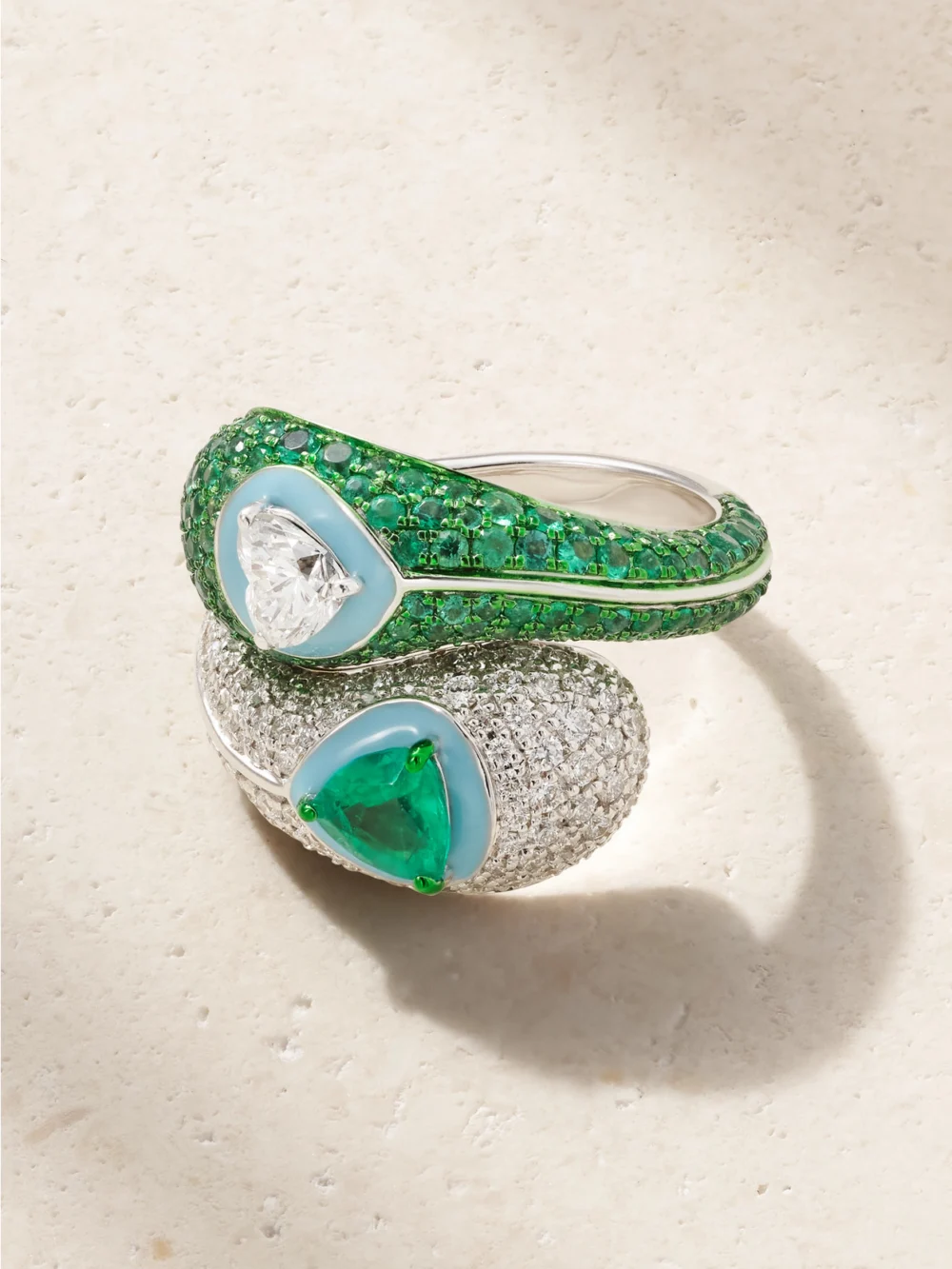 Kamyen Yin Yang 18-karat White Gold Emerald, Diamond and Enamel Ring in green