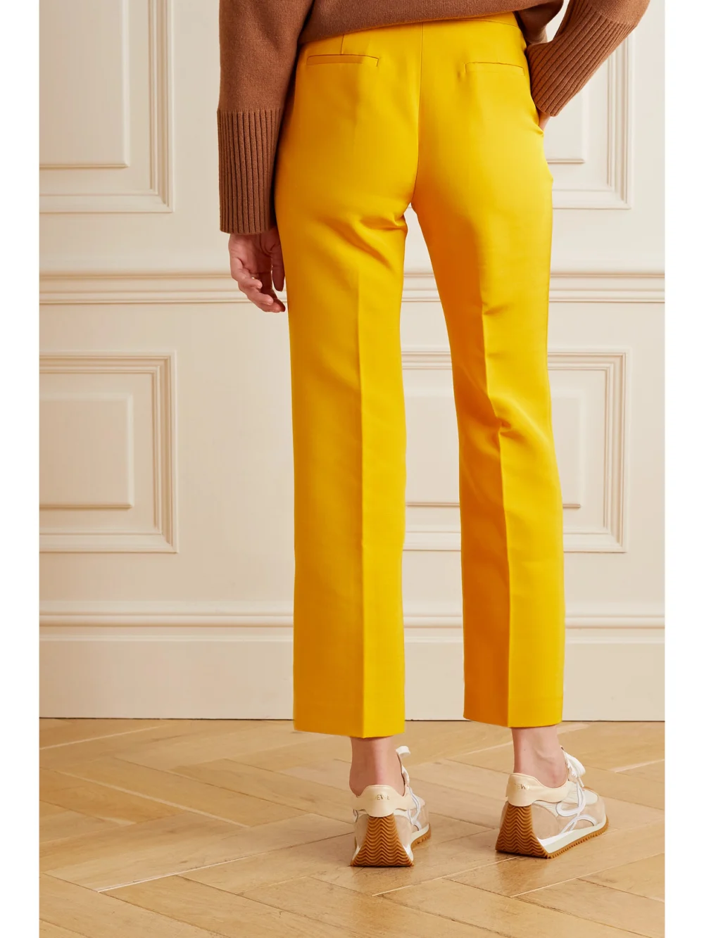 Back view of the Lafayette 148 Gates Wool and Silk-blend Straight-leg Pants