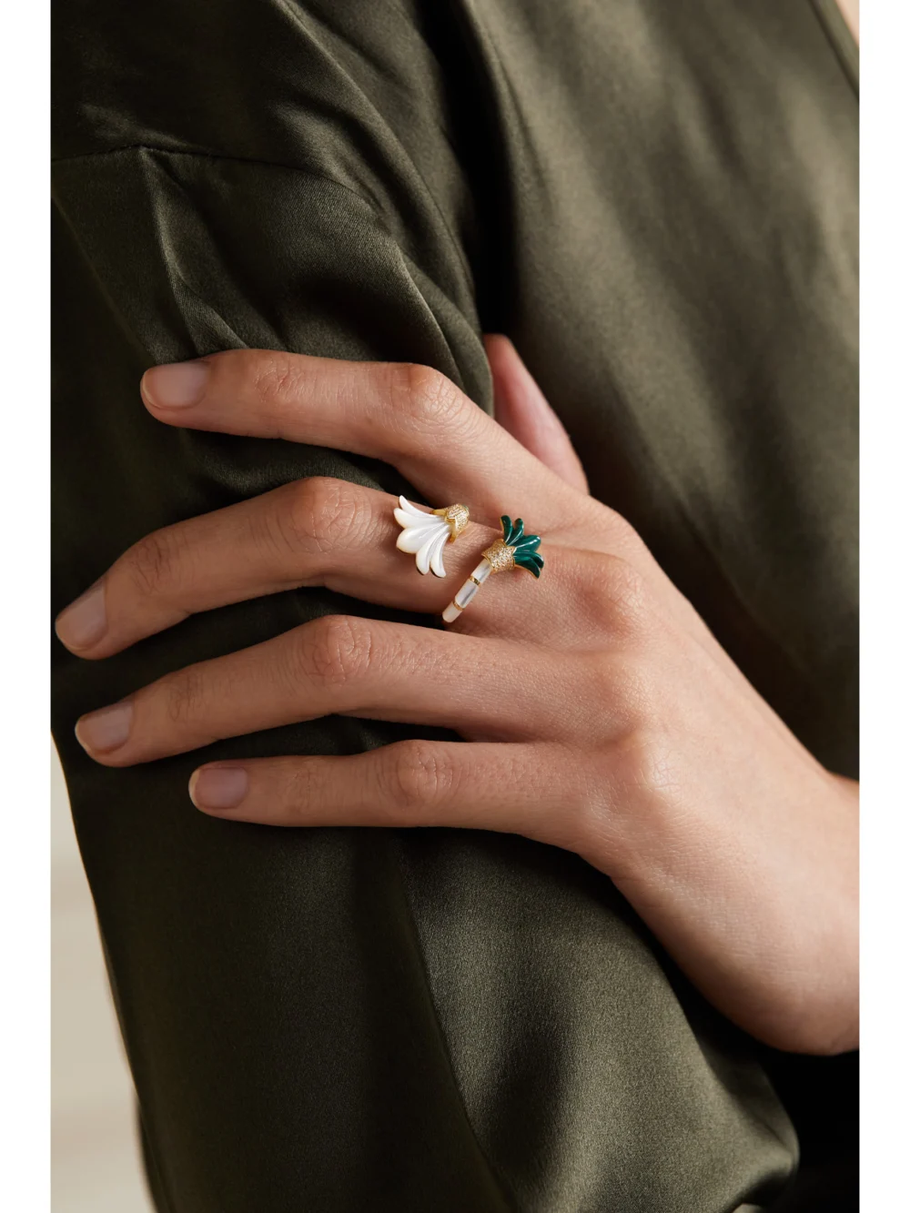 L'Atelier Nawbar Flower Asheq Maashouq 18-karat Gold Multi-stone Ring, styled view