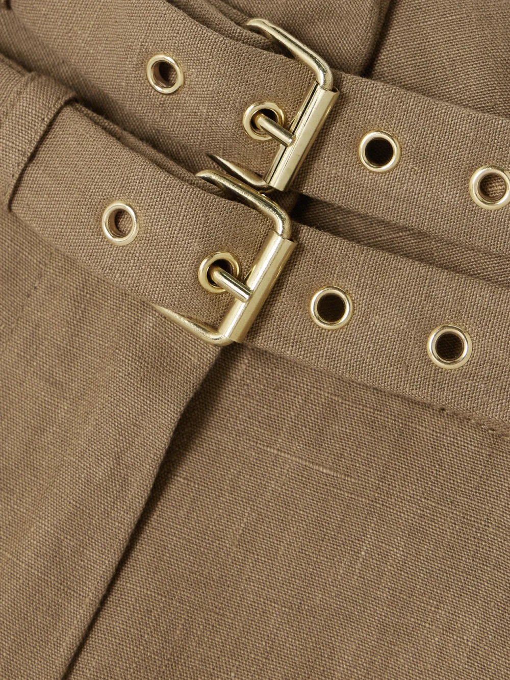 Close-up detail of the Le Kasha Aqiva Belted Pleated Linen Shorts