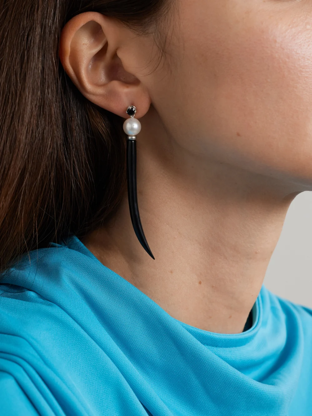 Le Sundial Arco Pearl, Spinel, Resin and Silver Earrings, styled view