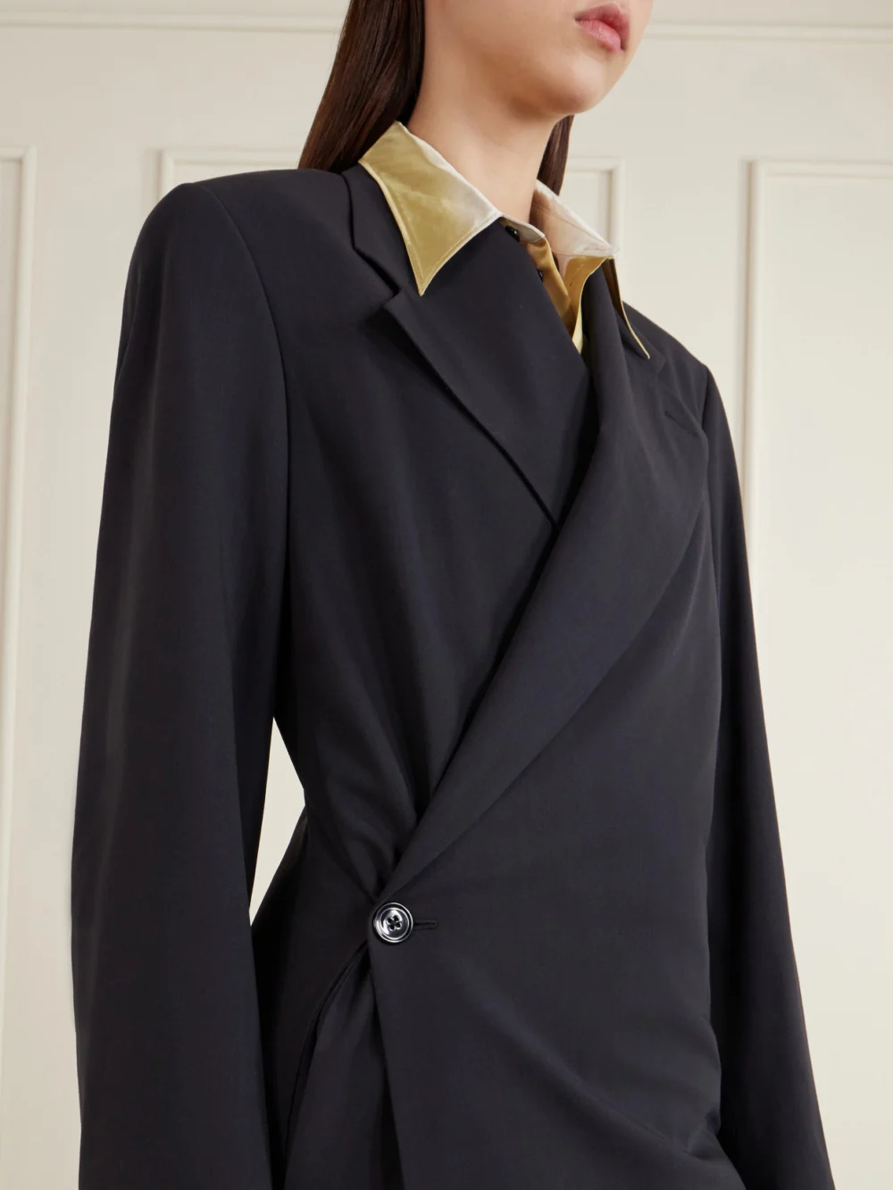 Close-up detail of the Lemaire Wool-crepe Coat