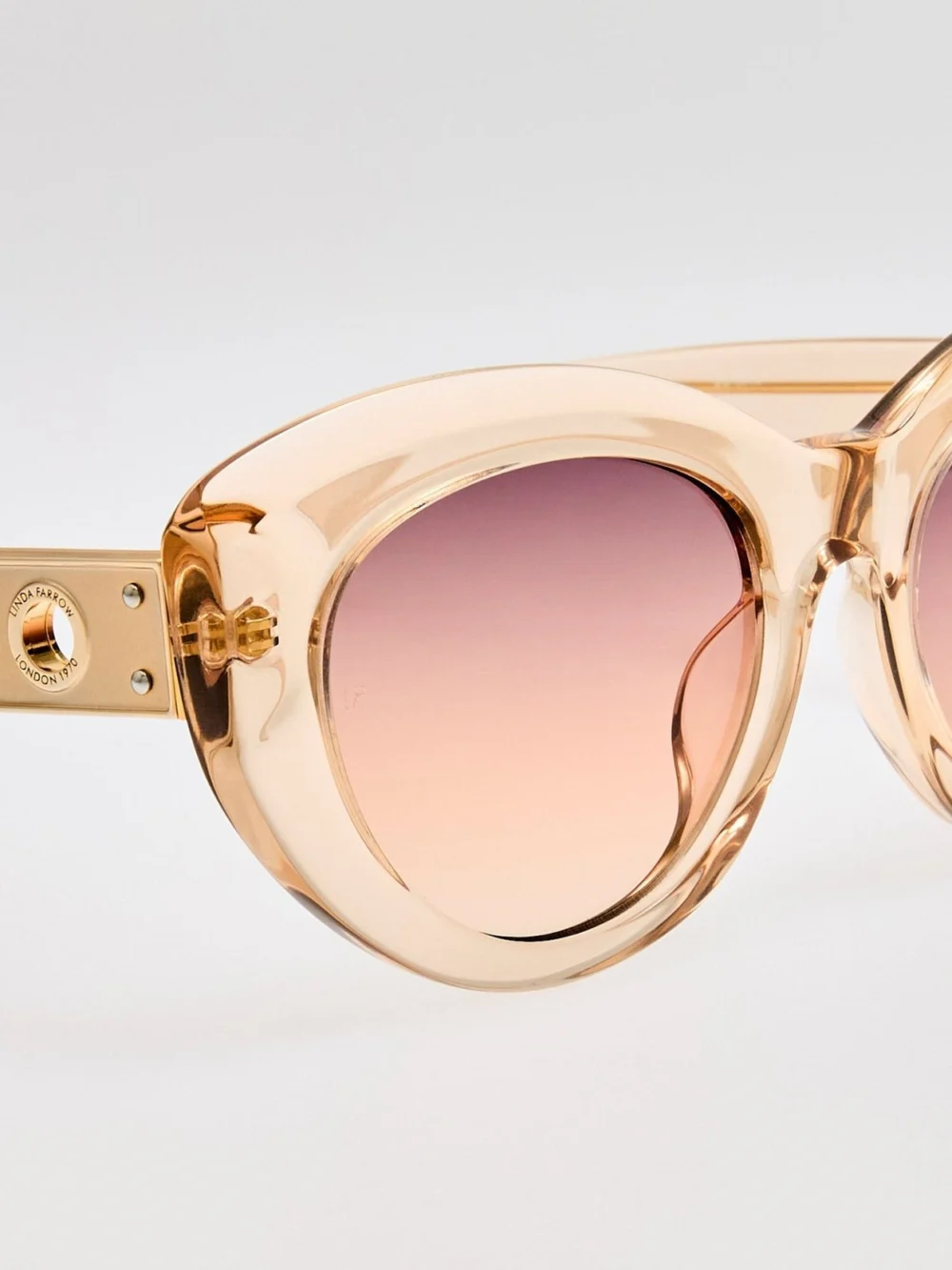 Linda Farrow Anna Sunglasses, ash, view 4