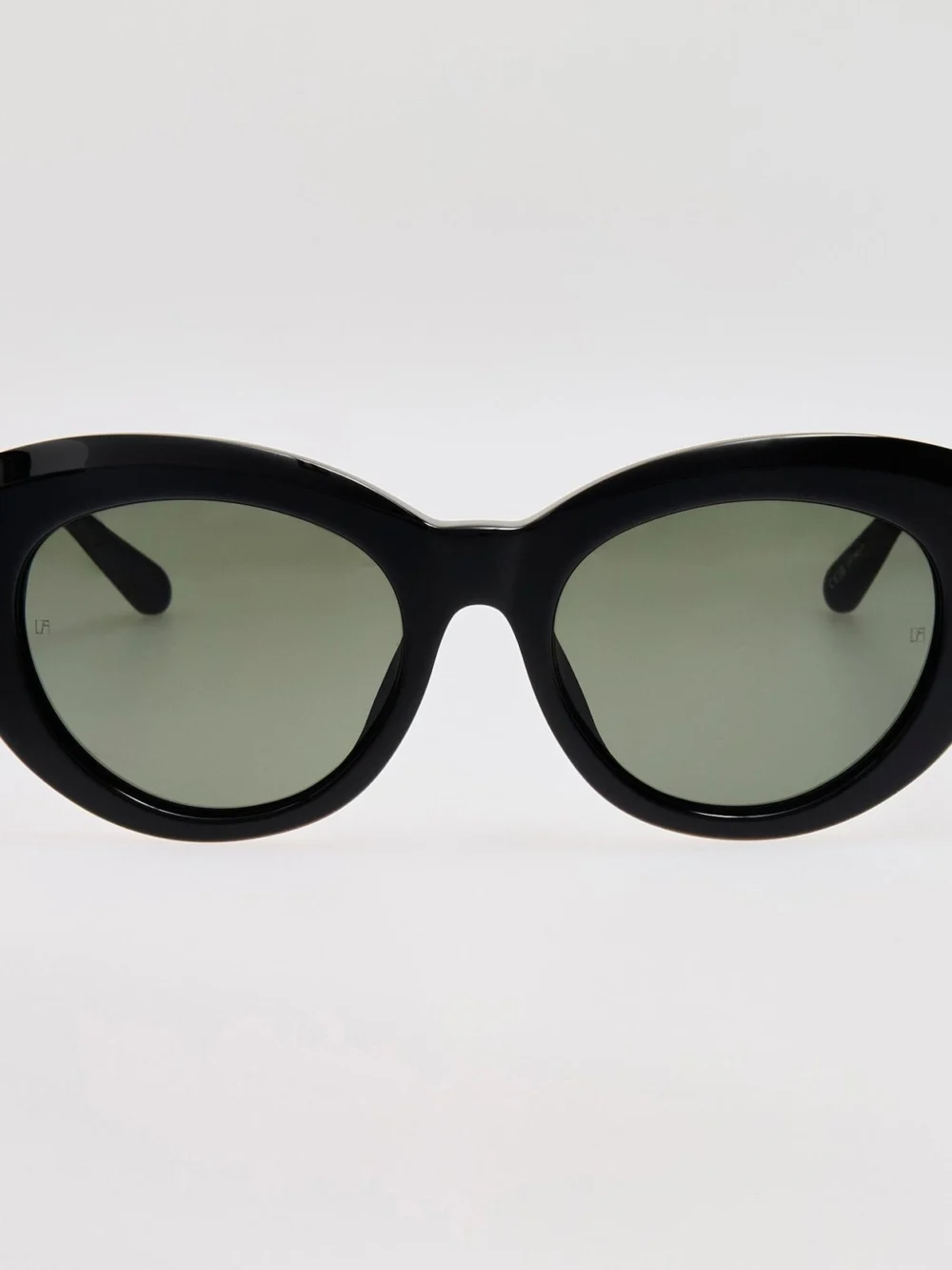Linda Farrow Anna Sunglasses in black