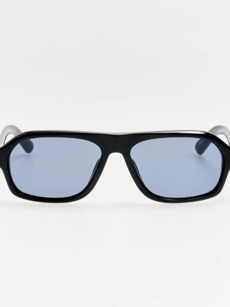 Linda Farrow Becane Sunglasses in Black