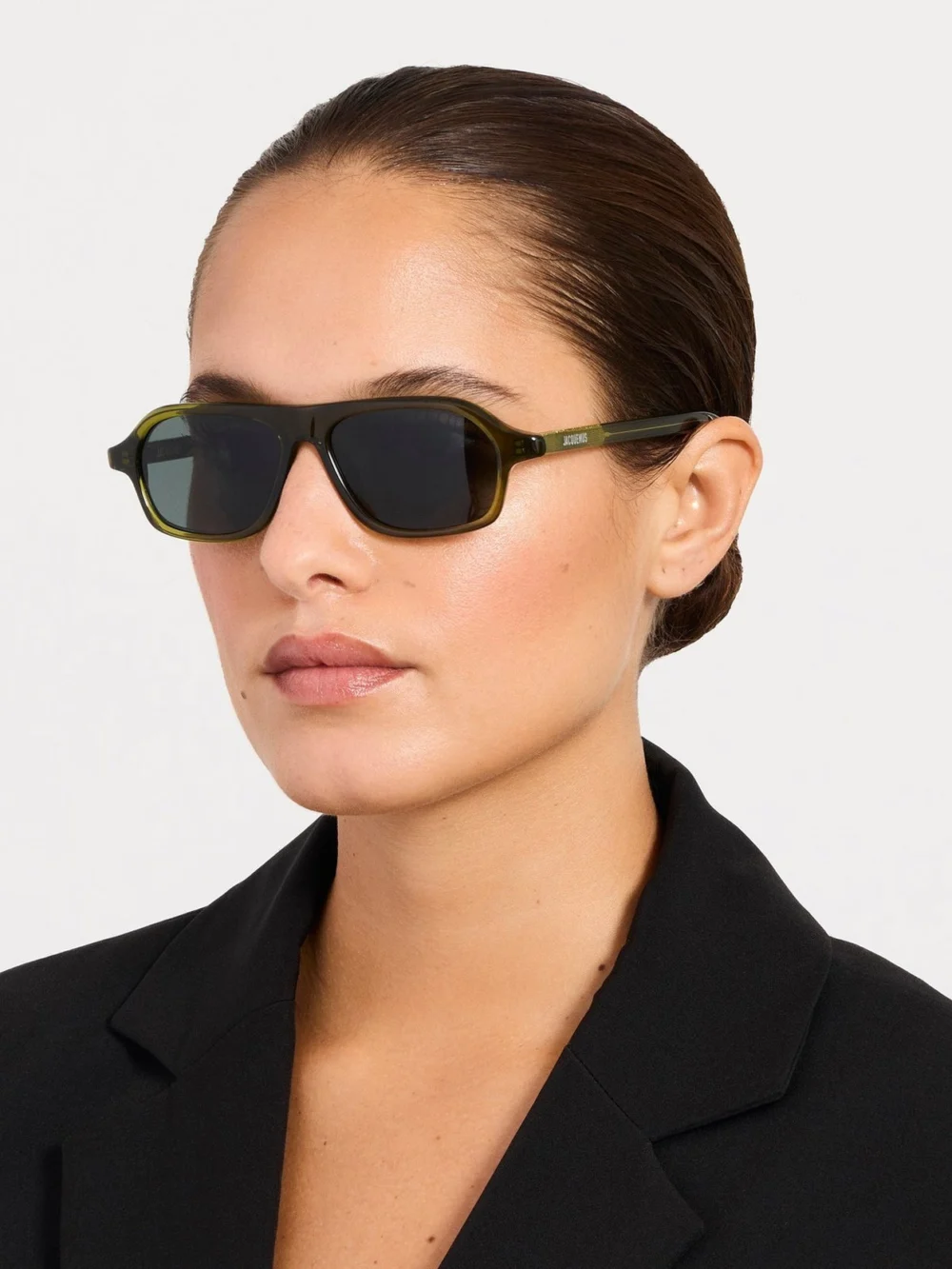 Linda Farrow Becane Sunglasses ln Khaki, blue/khaki, view 3