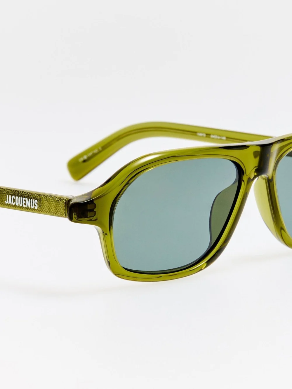 Linda Farrow Becane Sunglasses ln Khaki, blue/khaki, view 6