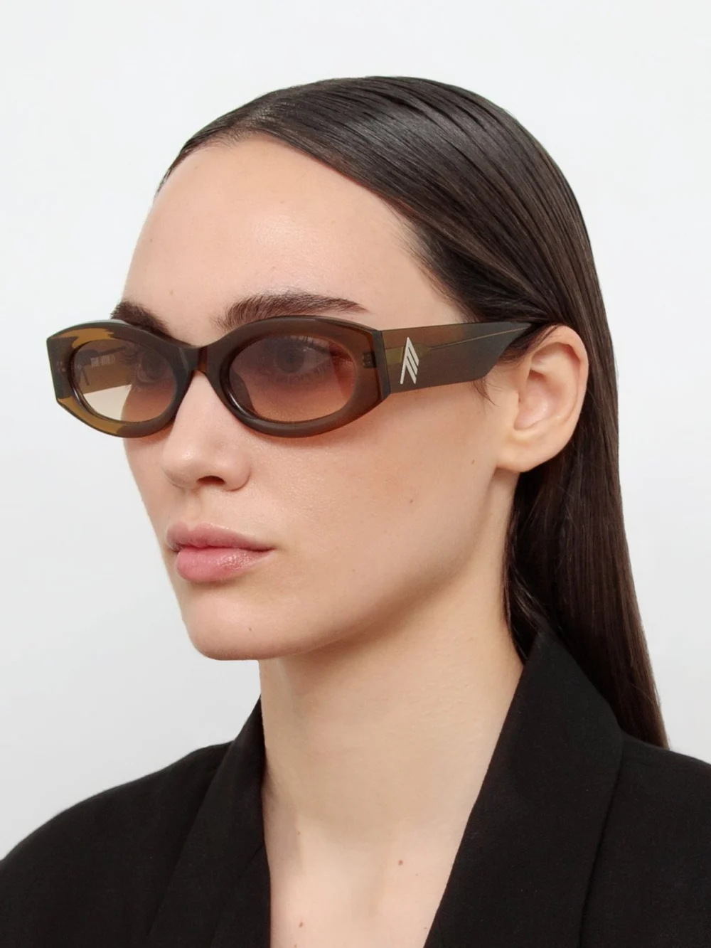 Linda Farrow Berta Oval Sunglasses, olive, view 3