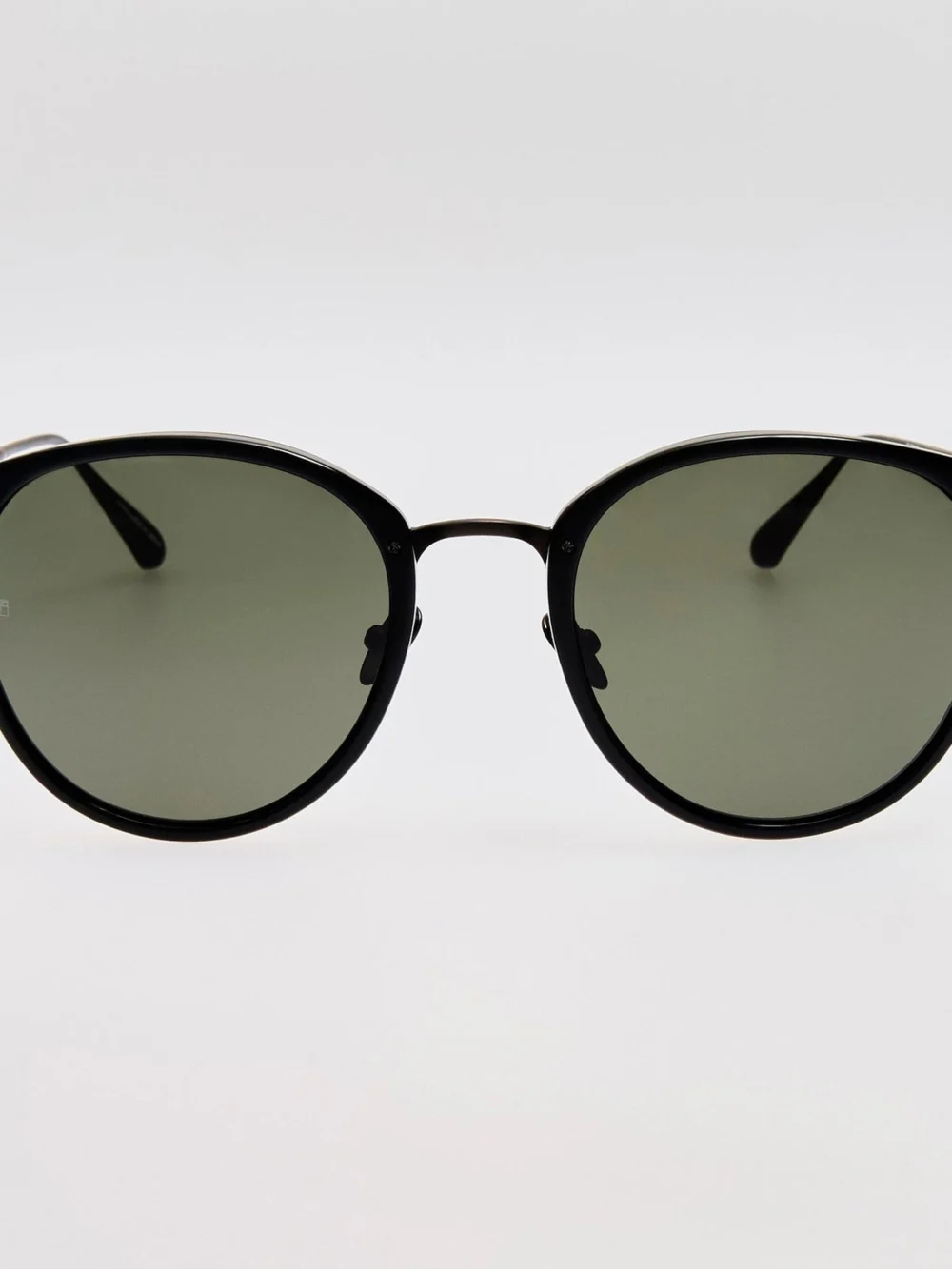 Linda Farrow Calthorpe Sunglasses in black and matt nickel