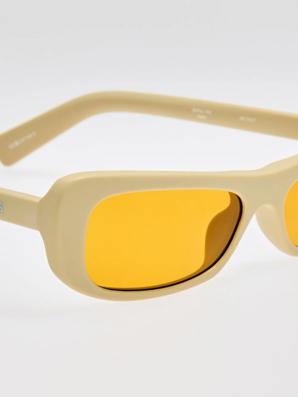 Linda Farrow Capri Rectangular Sunglasses, matt putty, view 4