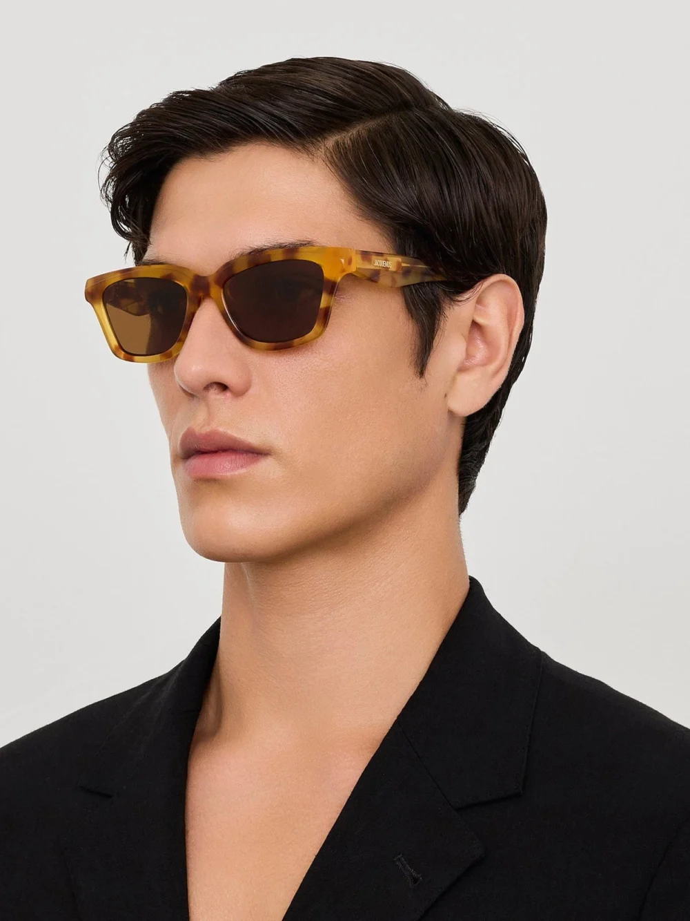 Linda Farrow Carre Sunglasses, beige tortoiseshell, view 4