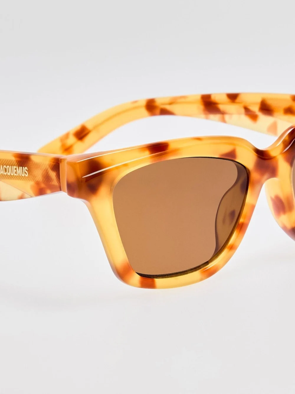 Linda Farrow Carre Sunglasses, beige tortoiseshell, view 5